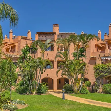 Hacienda Del Sol Penthouse By Finest Apartmán Estepona
