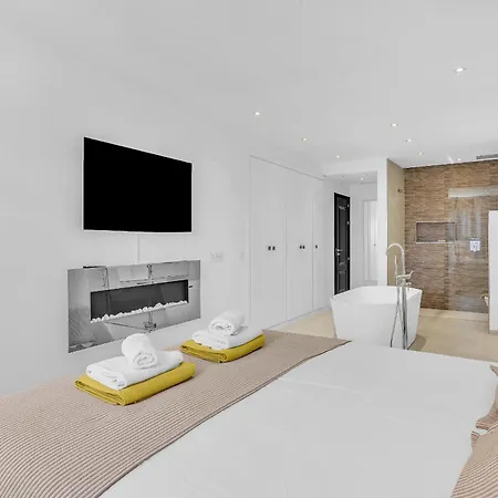 Hacienda Del Sol Penthouse By Finest Apartmán Estepona