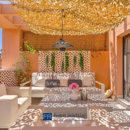 Hacienda Del Sol Penthouse By Finest Apartmán Estepona